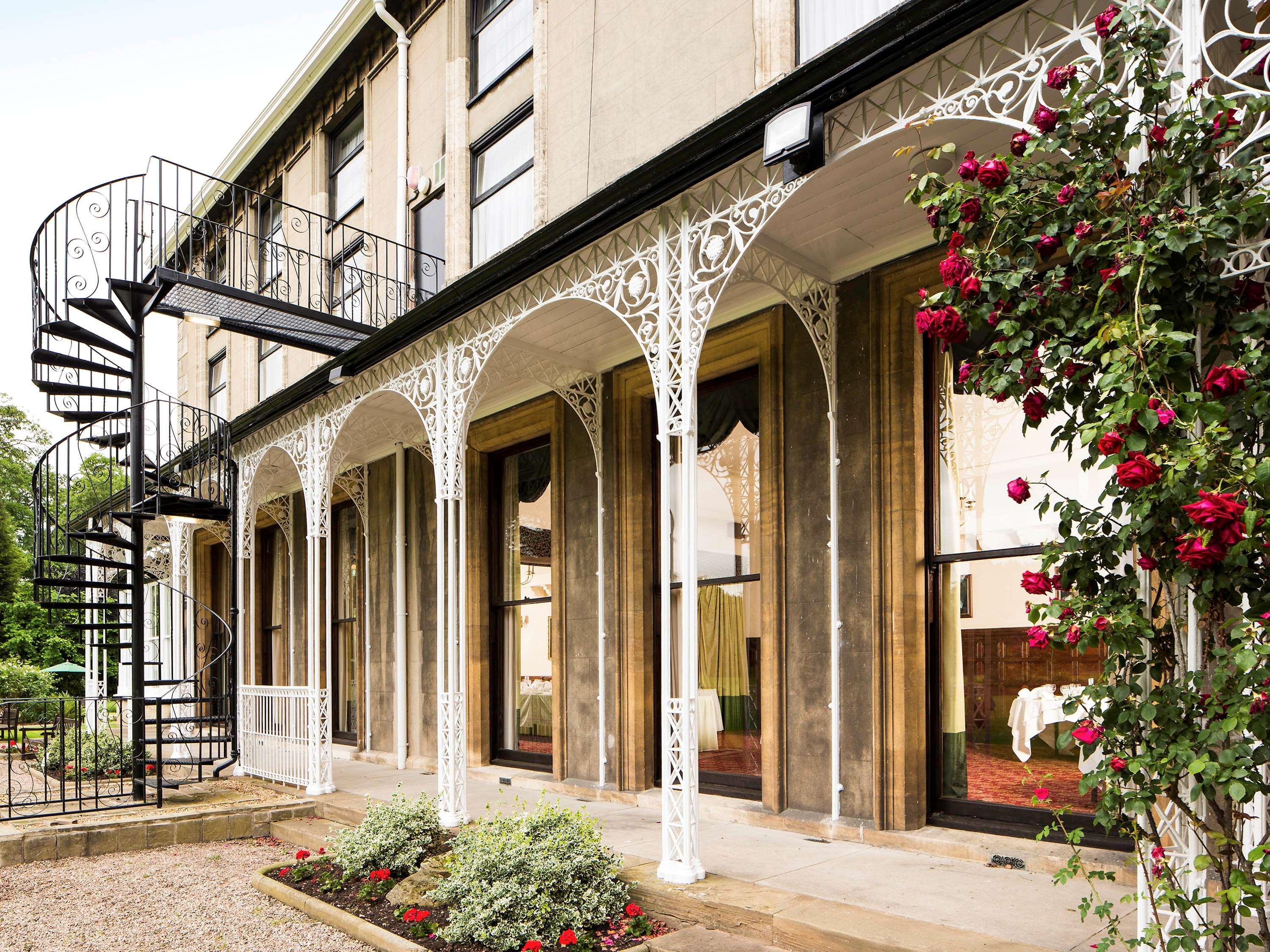 Mercure Burton Upon Trent, Newton Park Exterior photo